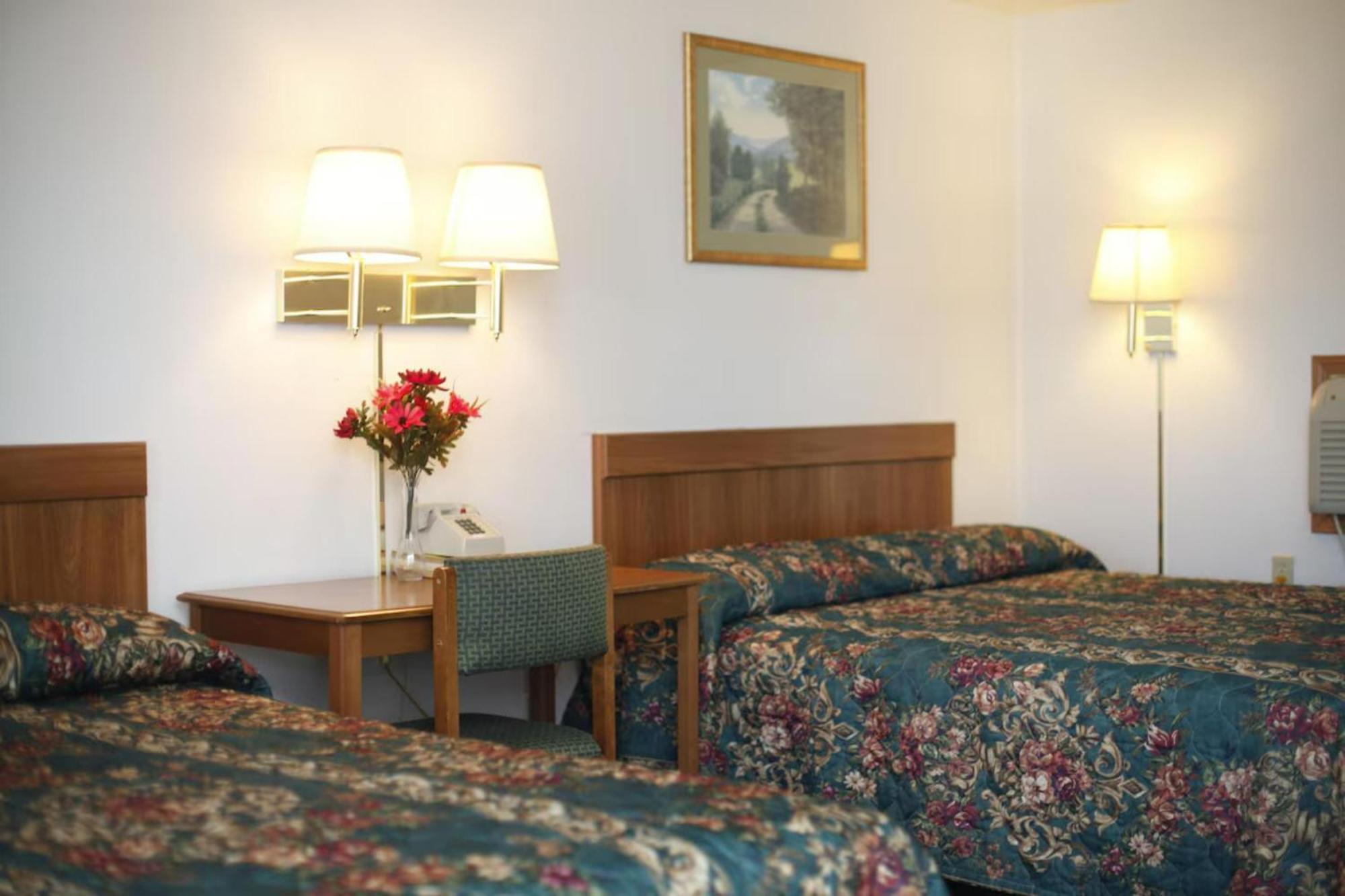 Oyo Travelier Motel Macon ภายนอก รูปภาพ