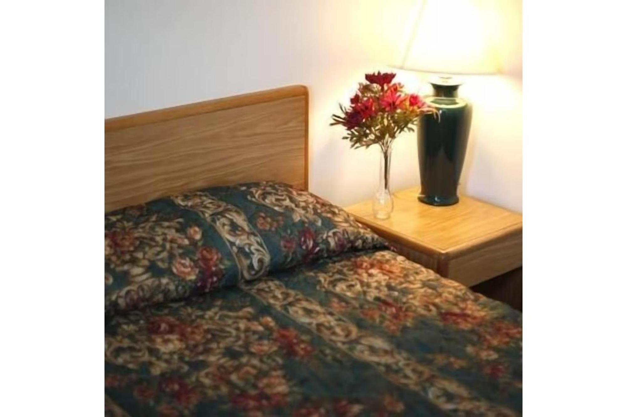 Oyo Travelier Motel Macon ภายนอก รูปภาพ