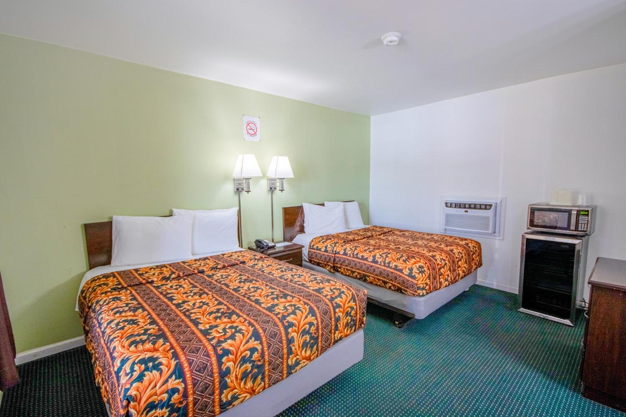Oyo Travelier Motel Macon ภายนอก รูปภาพ
