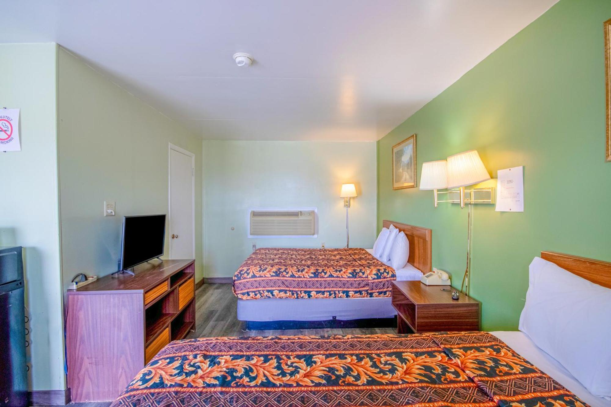Oyo Travelier Motel Macon ภายนอก รูปภาพ