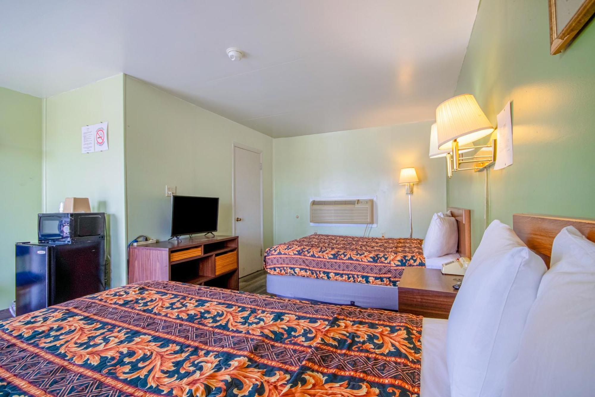 Oyo Travelier Motel Macon ภายนอก รูปภาพ