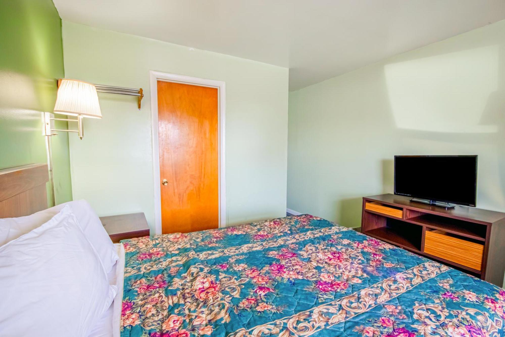 Oyo Travelier Motel Macon ภายนอก รูปภาพ