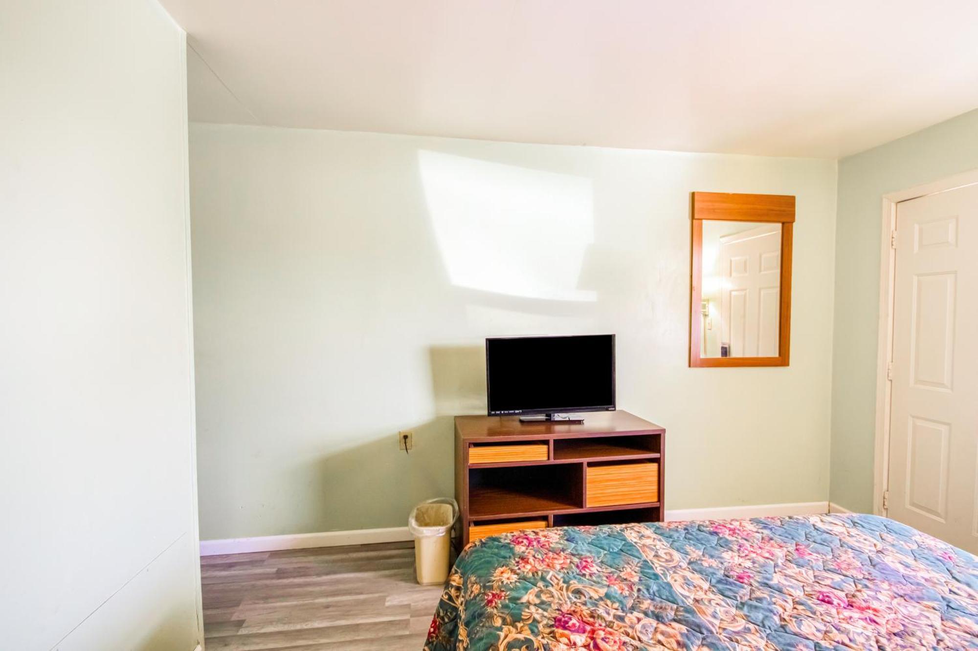 Oyo Travelier Motel Macon ภายนอก รูปภาพ