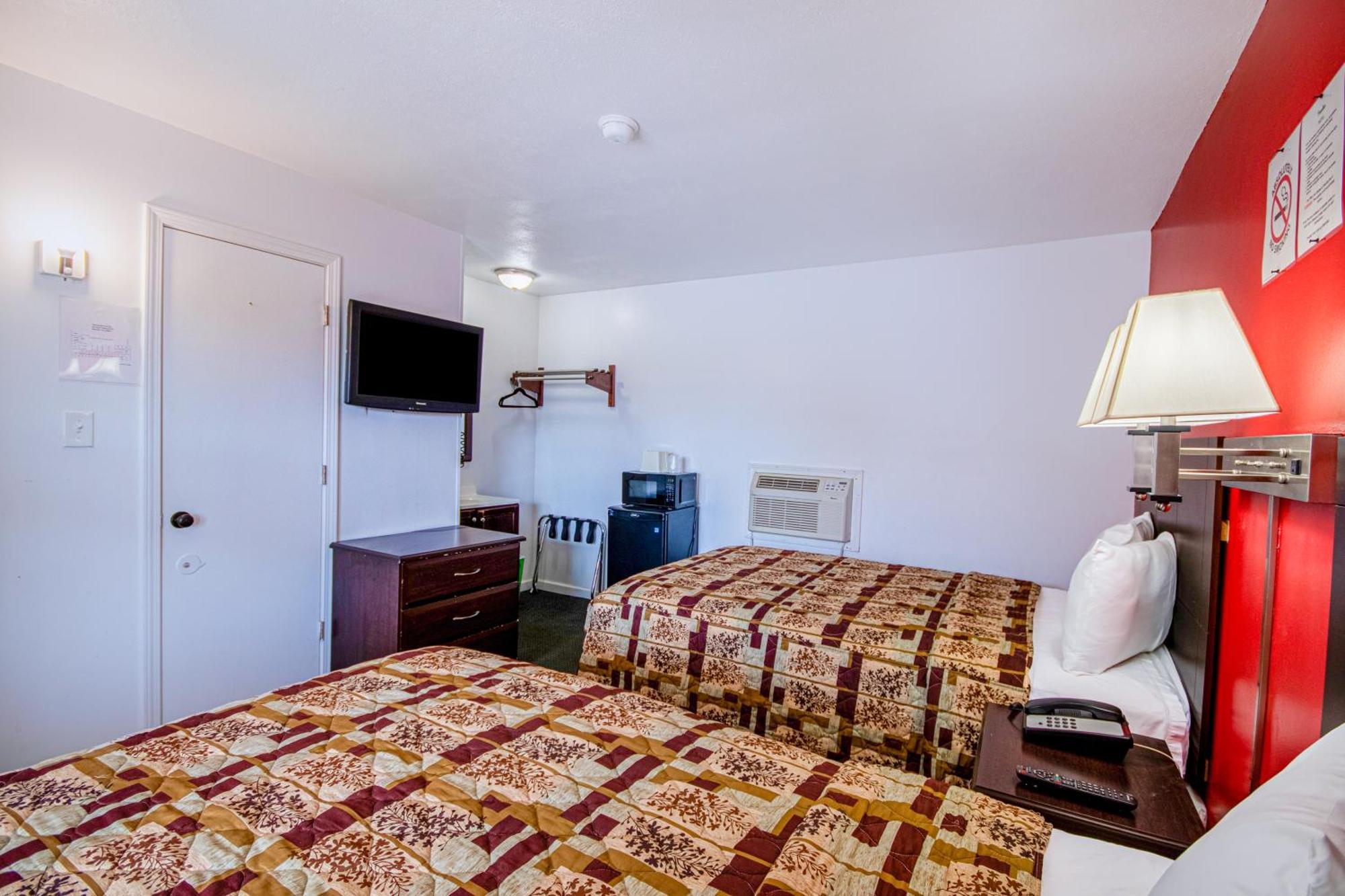 Oyo Travelier Motel Macon ภายนอก รูปภาพ