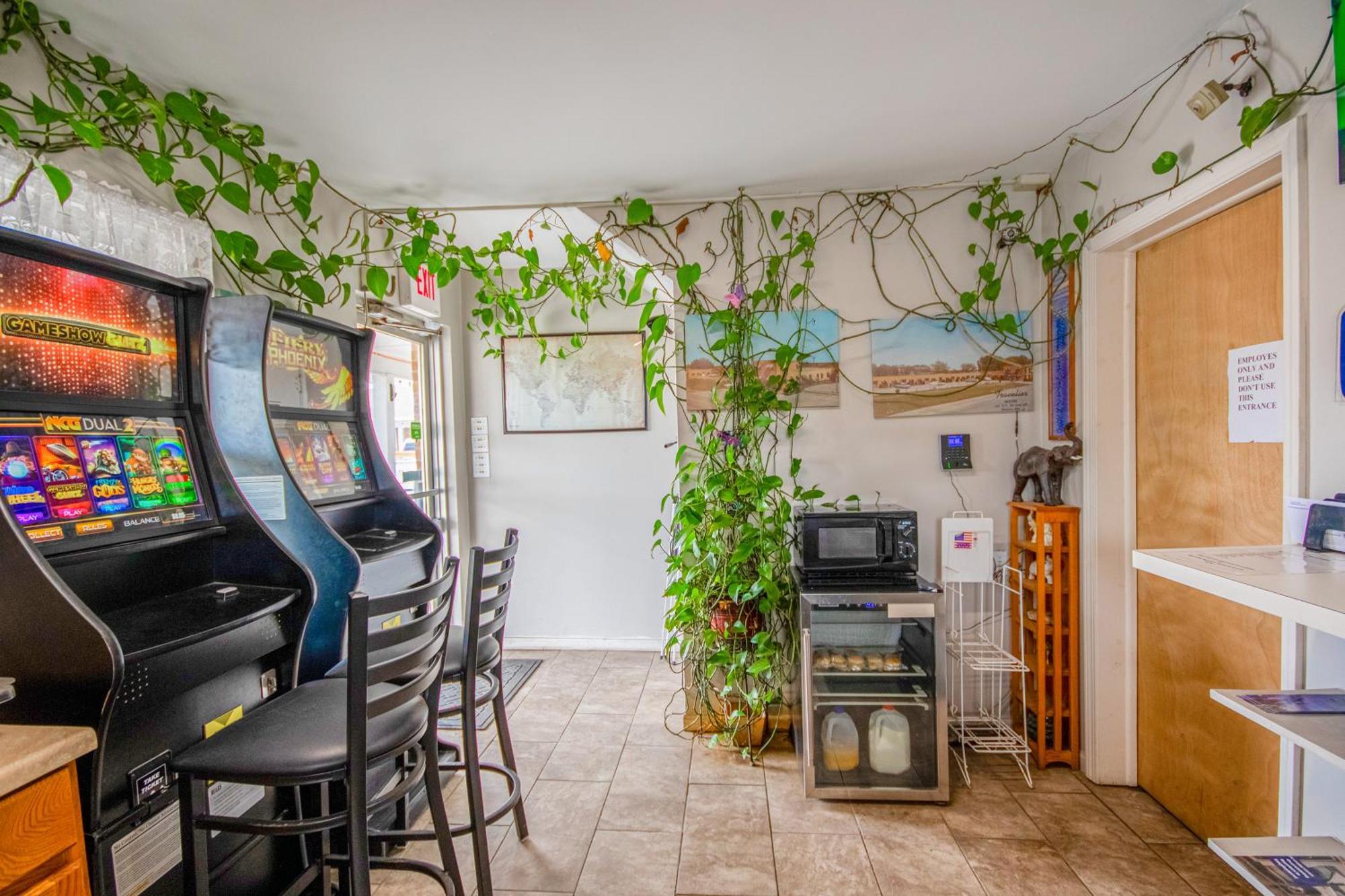 Oyo Travelier Motel Macon ภายนอก รูปภาพ